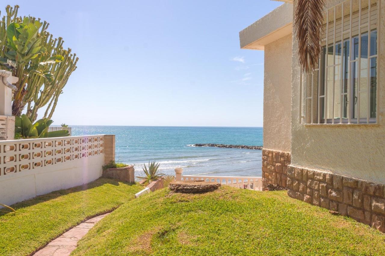 Magnifica Villa Aireola Frente Al Mar 贝尼卡西姆 外观 照片
