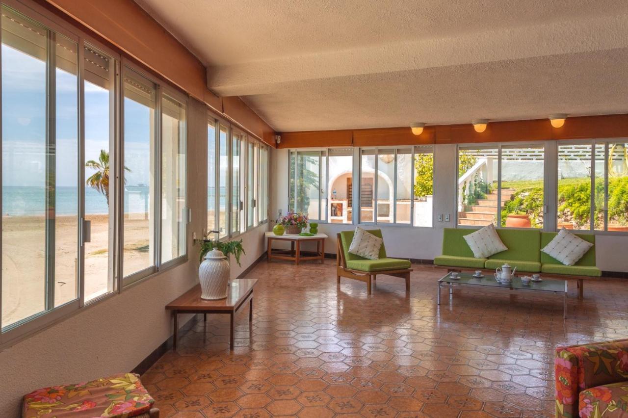 Magnifica Villa Aireola Frente Al Mar 贝尼卡西姆 外观 照片