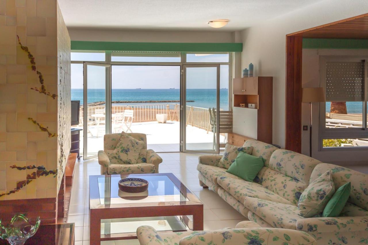 Magnifica Villa Aireola Frente Al Mar 贝尼卡西姆 外观 照片