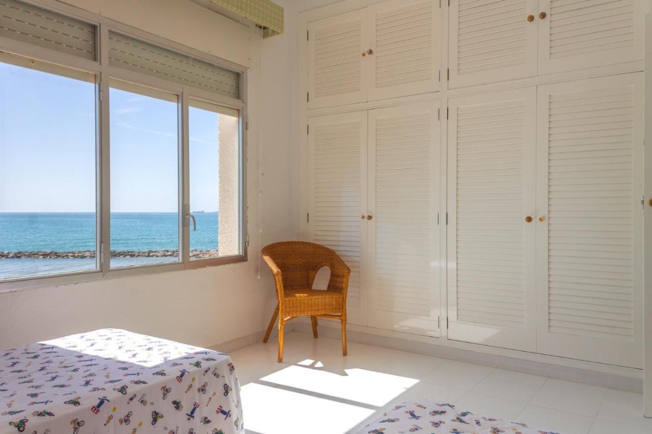 Magnifica Villa Aireola Frente Al Mar 贝尼卡西姆 外观 照片