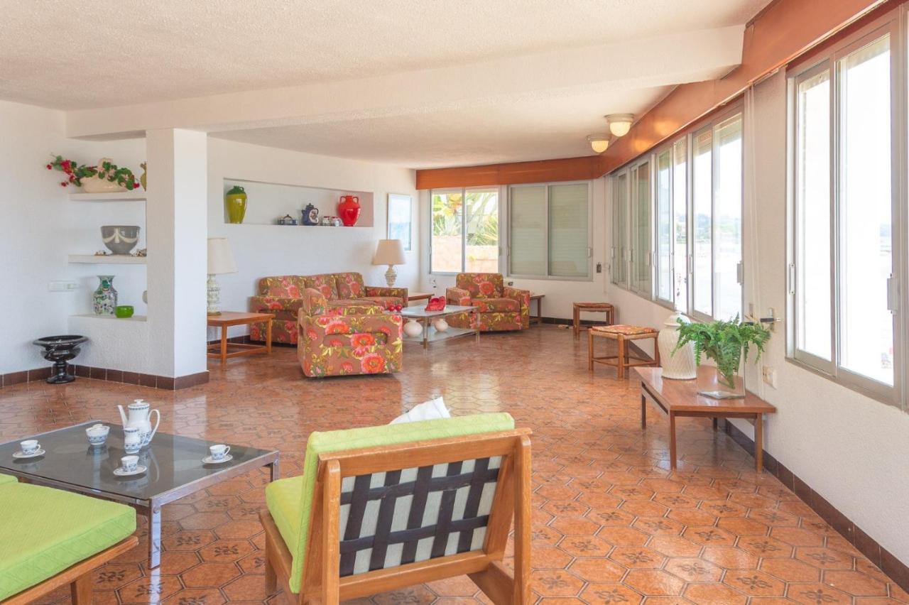 Magnifica Villa Aireola Frente Al Mar 贝尼卡西姆 外观 照片