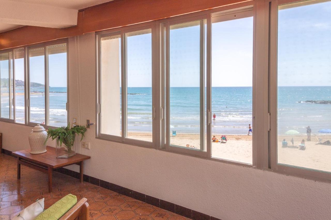 Magnifica Villa Aireola Frente Al Mar 贝尼卡西姆 外观 照片